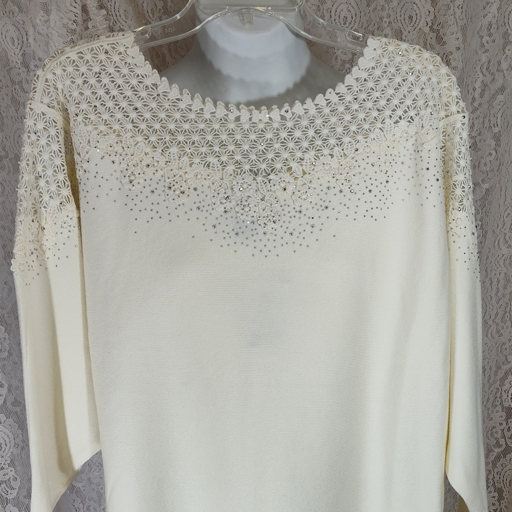 Oliver O Winter white sweater lace with bling NWT SIZE L
